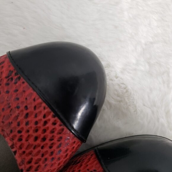 Tahari Laura Pumps Stiletto Red Snakeskin Black Patent Leather Pinup Vamp 7 - Picture 13 of 15